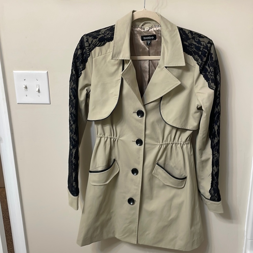 bebe Trench Coat with Black Lace Trim Size Small